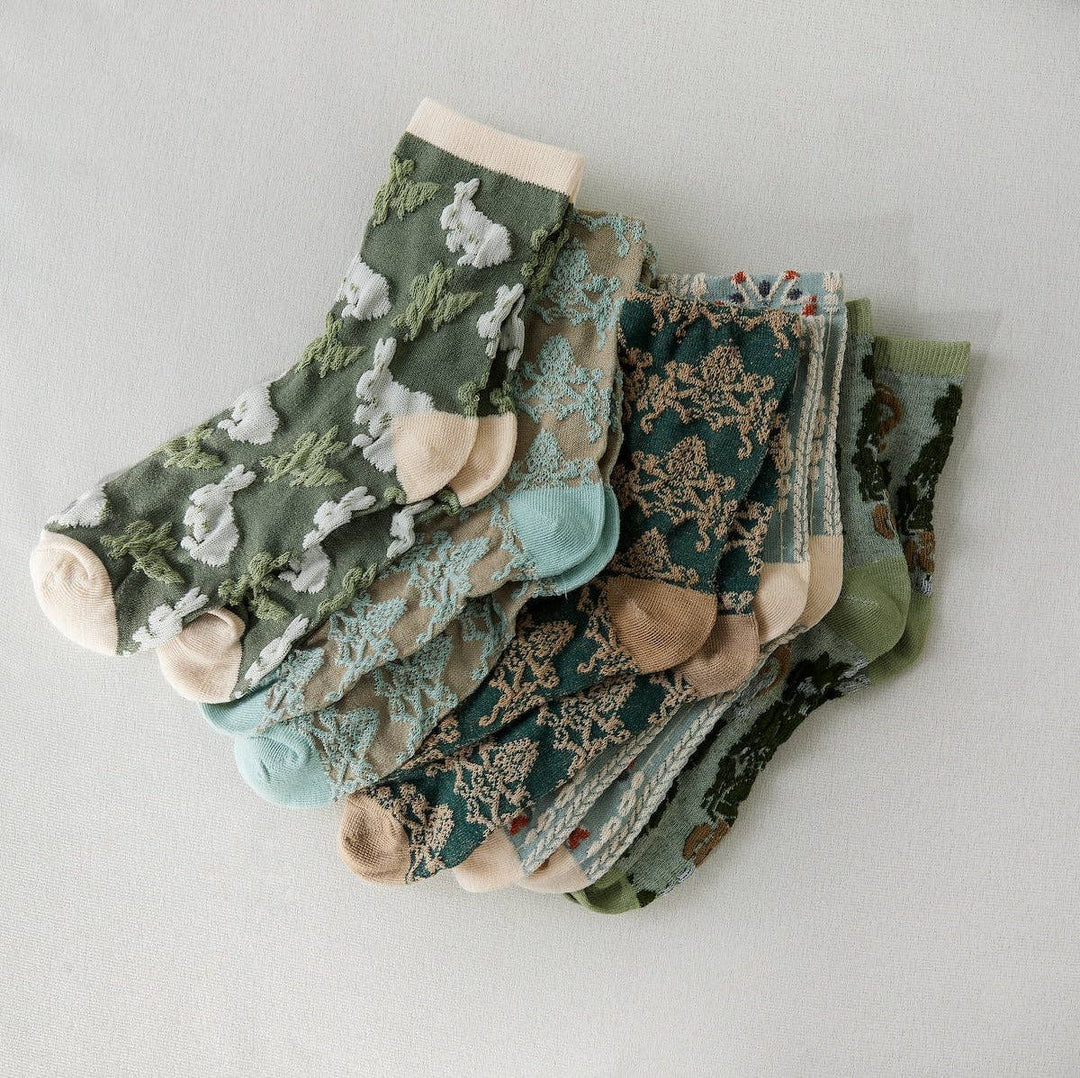 Rufia - Retro Embossed Women's Socks: 2 / One Size