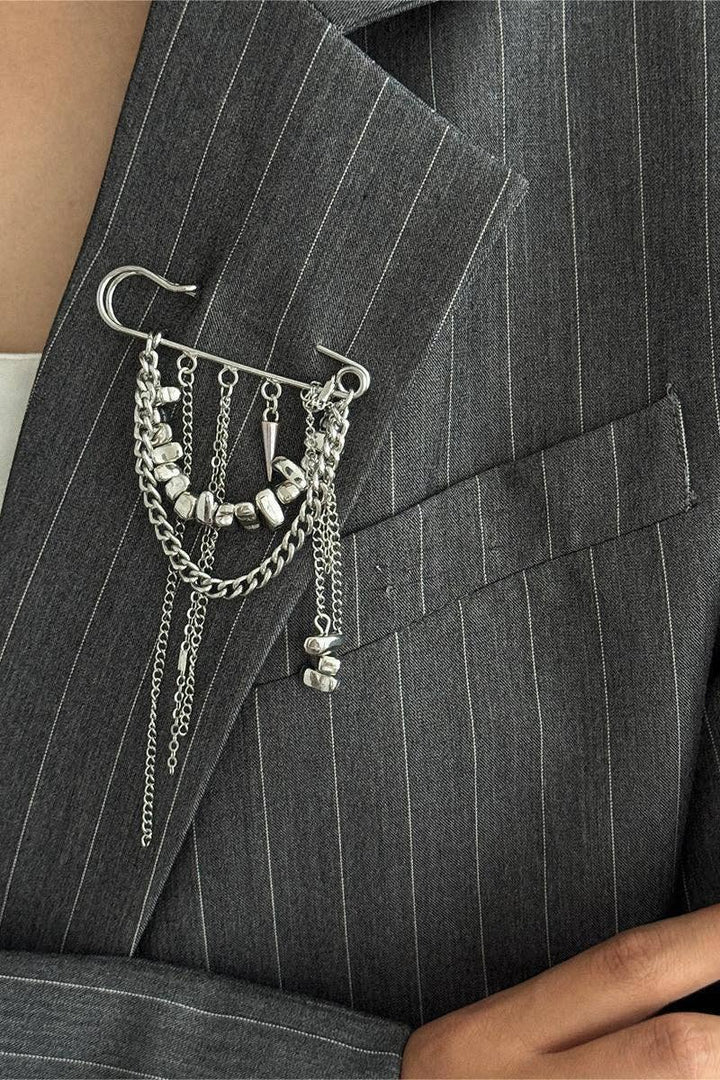 Elegant Chain Brooch for Women: GOLD