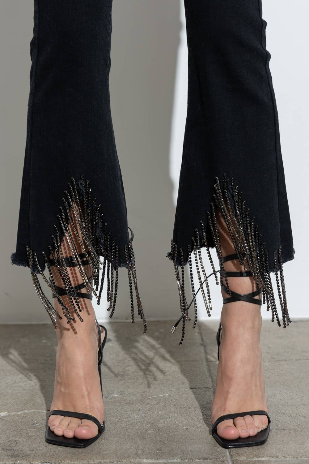 1365P - RHINESTONE FRINGE DENIM PANTS: BLACK / MEDIUM
