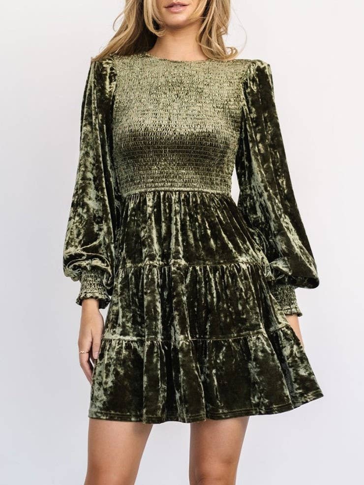 Velvet Ruffled Crewneck Dress: Black / S