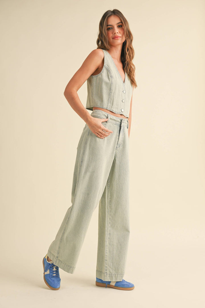 FADED STRIPE PATTERN VEST