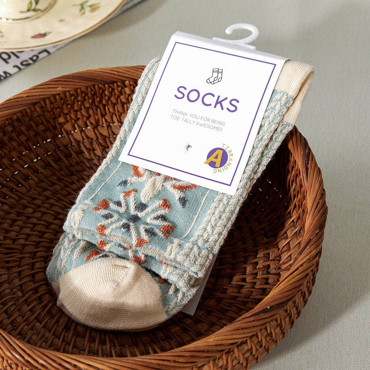 Rufia - Retro Embossed Women's Socks: 2 / One Size
