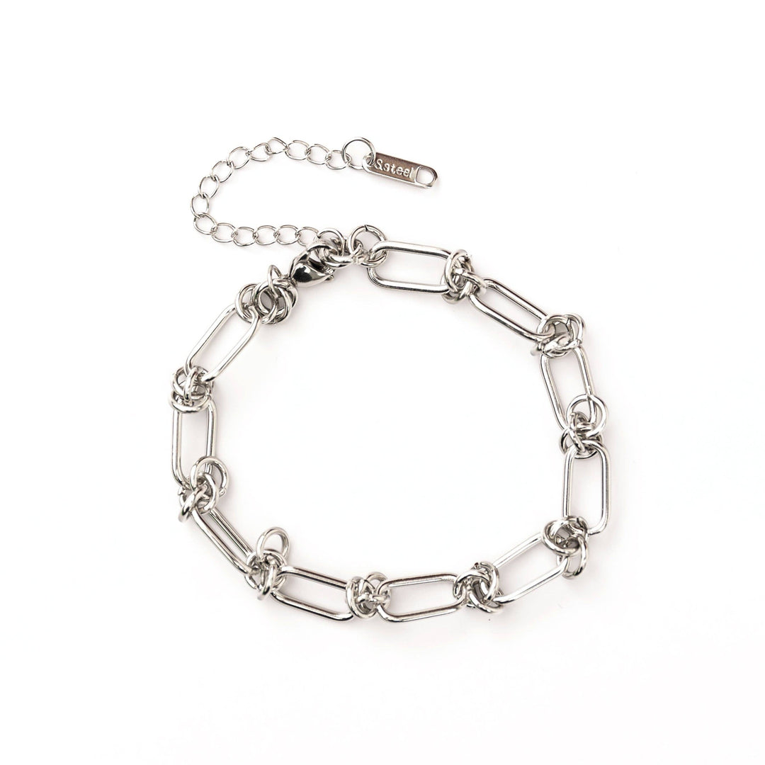 BARBED WIRE CHAIN BRACELET: Gold