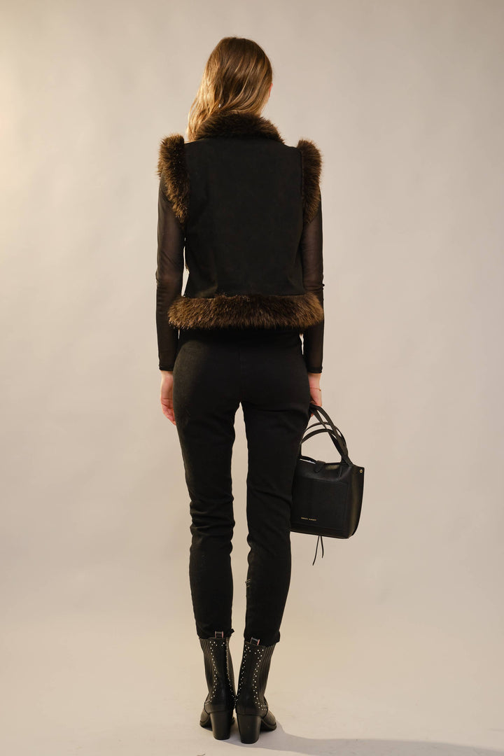 91718V Embroidered Suede Vest With Fur Trim: BEIGE / S-M-L