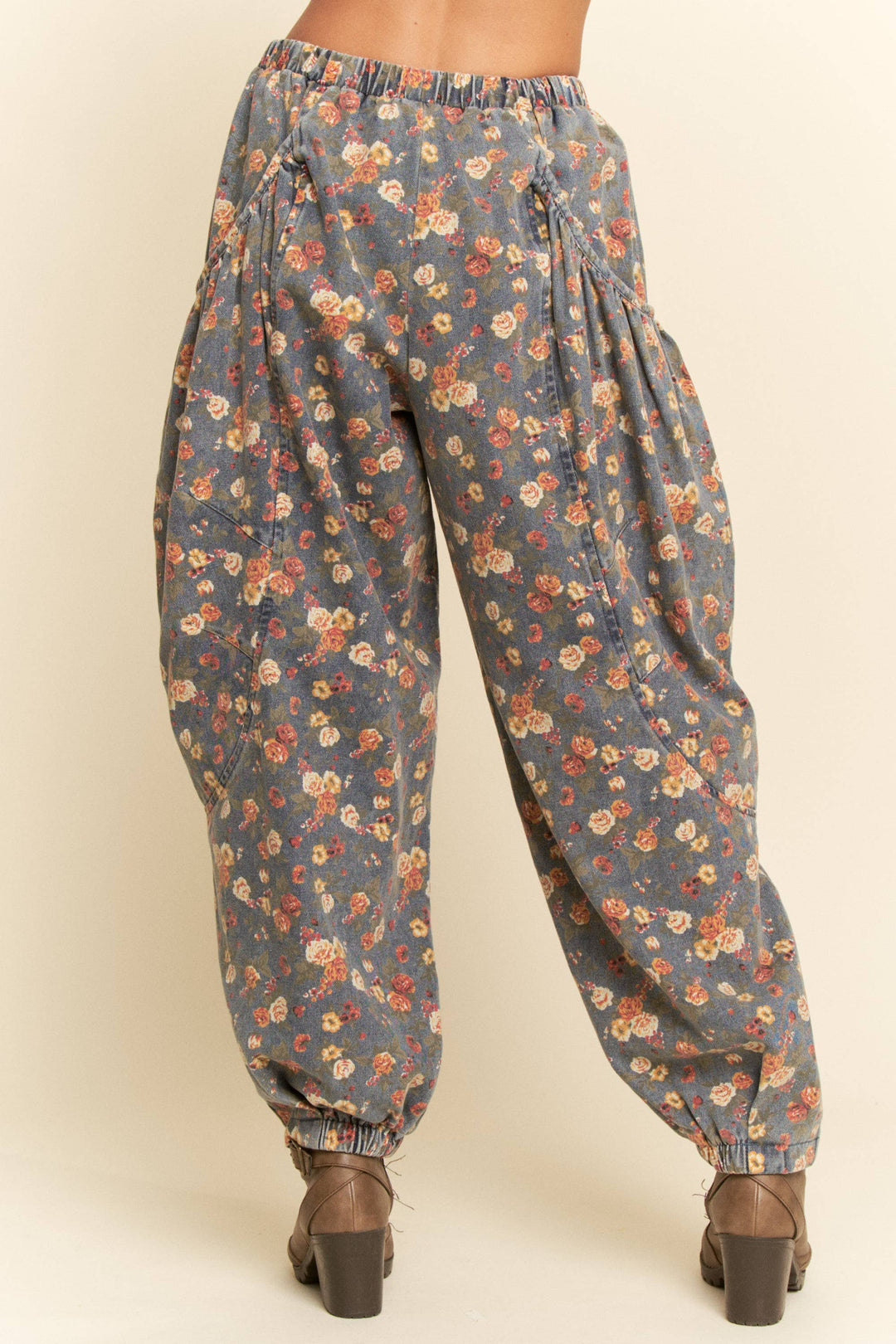 DENIM BLUE FLOWER: Denim Blue