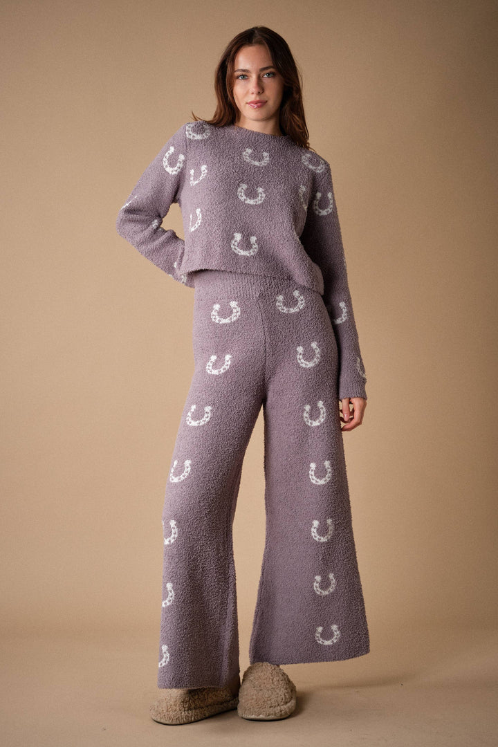 Cozy Horseshoe Knit Pants Set