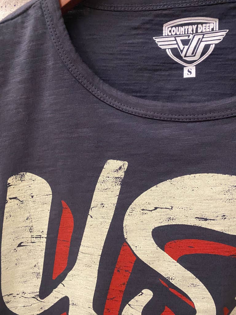 USA Vintage Muscle Crop Tee: Faded Black