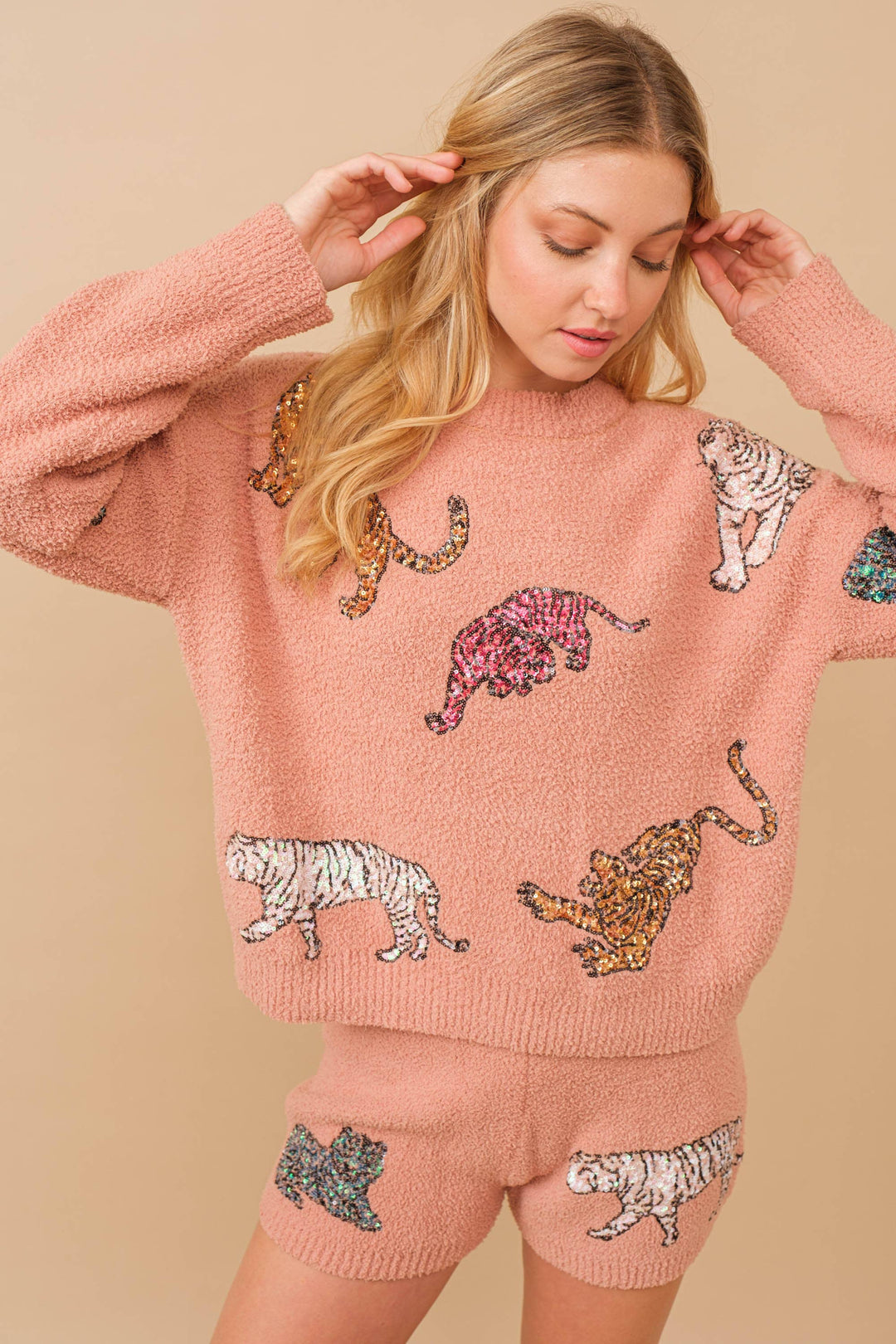 34242SET-Cozy Multi Tiger Sequin op with Matching Shorts: SAND / L