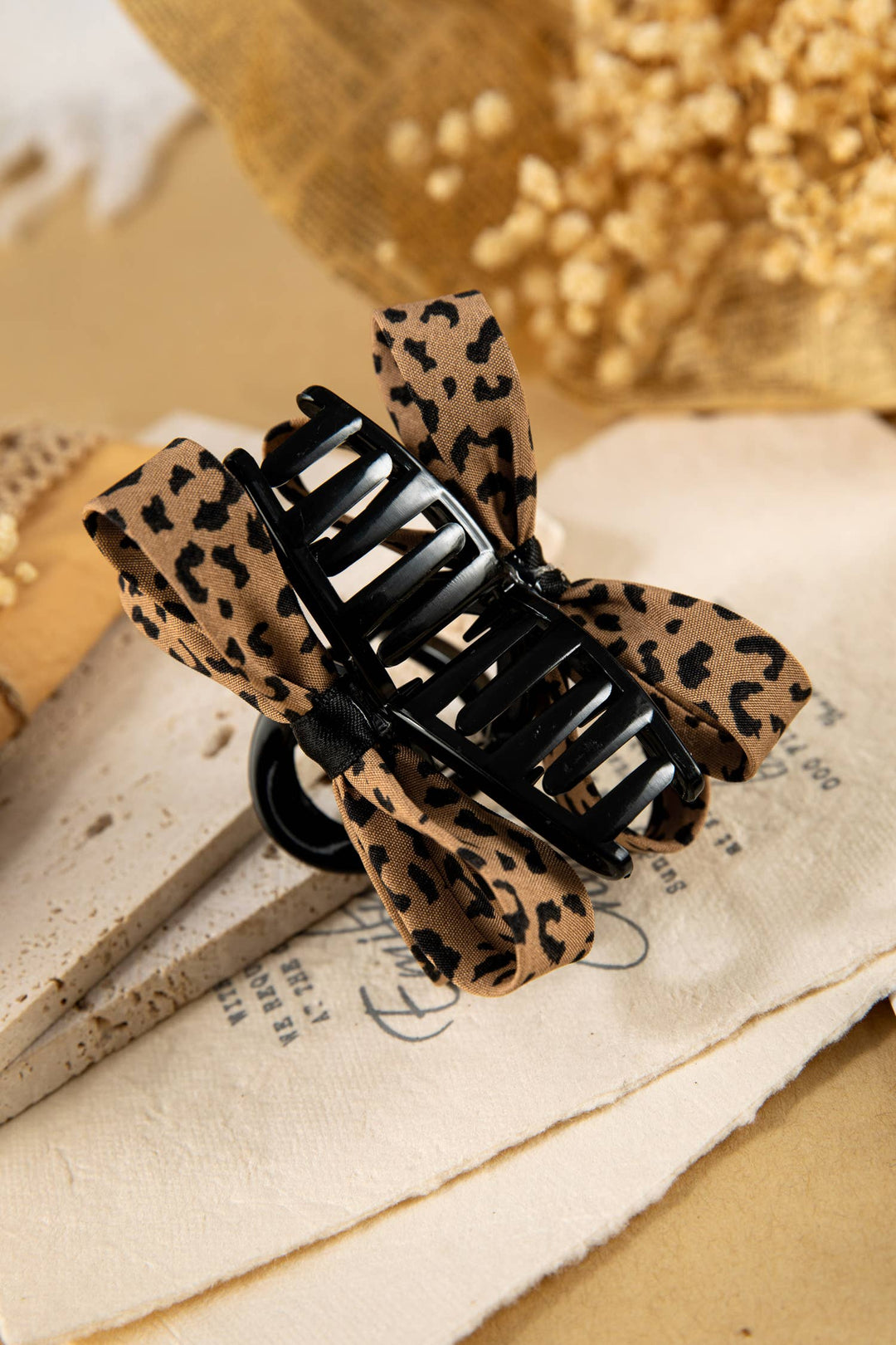 Leopard Bow Applique Plastic Hair Claw Clip: Chestnut / ONE SIZE