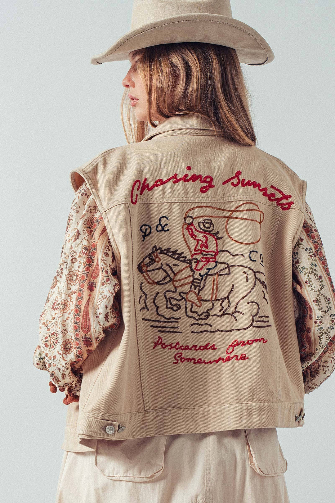 Western Sunset Embroidered Denim Vest: OATMEAL / S-2/M-2/L-2