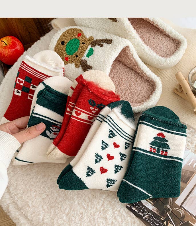 Christmas Festive Patterns Socks, Retro Holiday Themed Socks: Grid