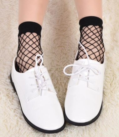 Fishnet socks: Black with bow back