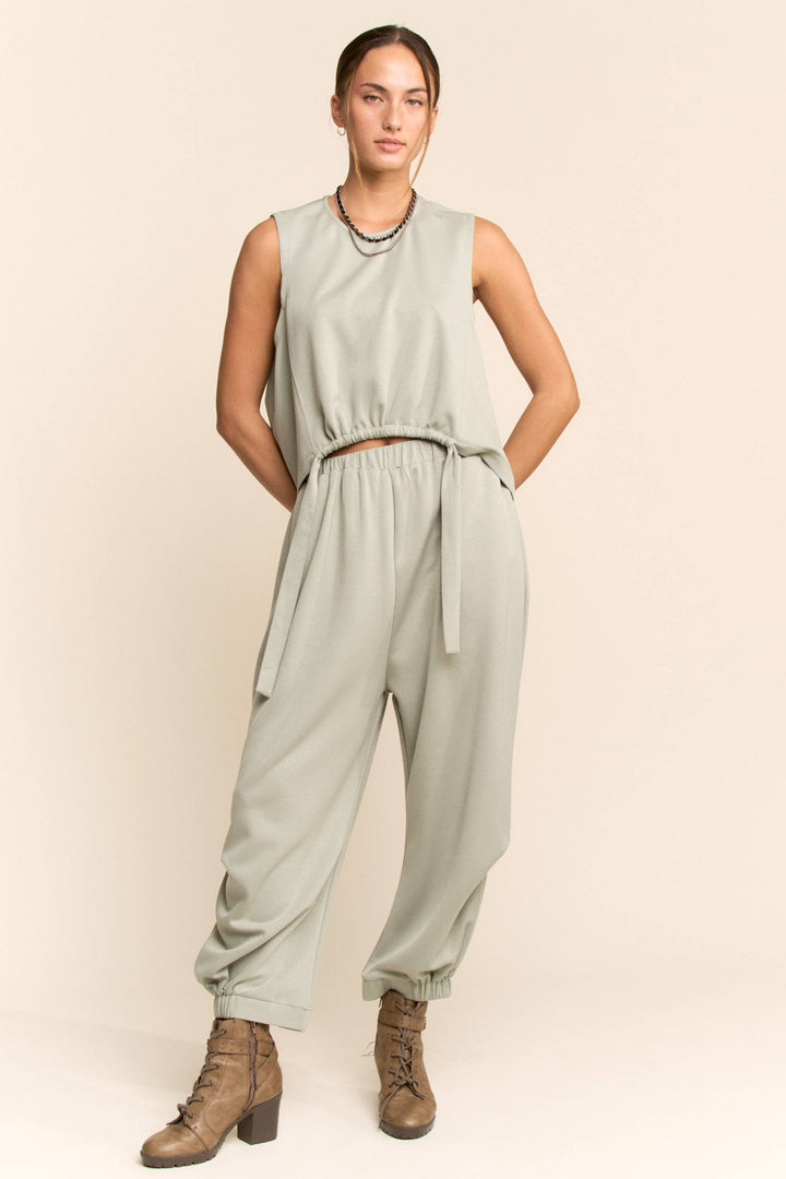 SOLID CREW NECK CINCH TIE TOP WAISTBAND PANTS SET: OLIVE SAGE