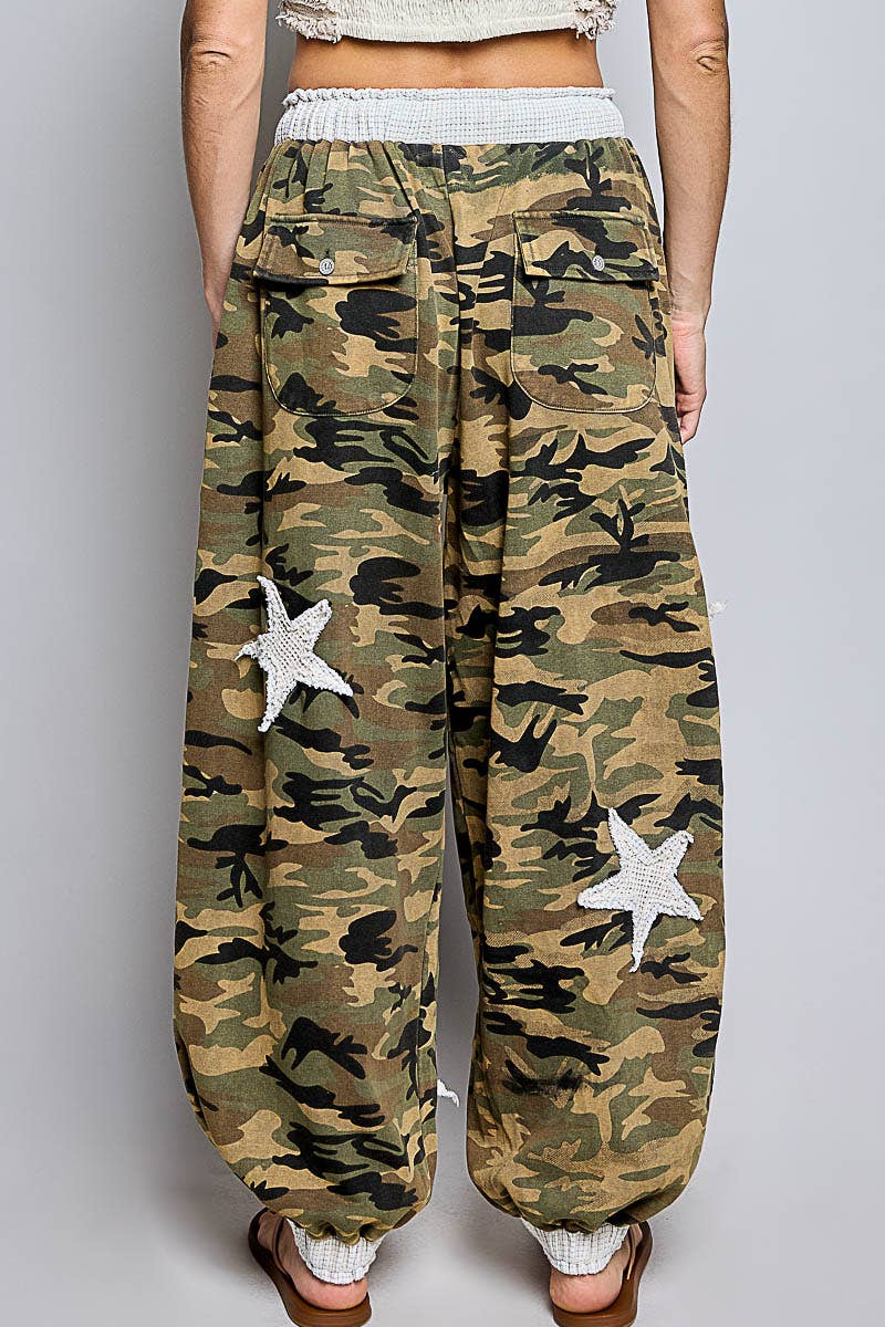Vintage Floral Camo Star Patch French Terry Wide-Leg Pants