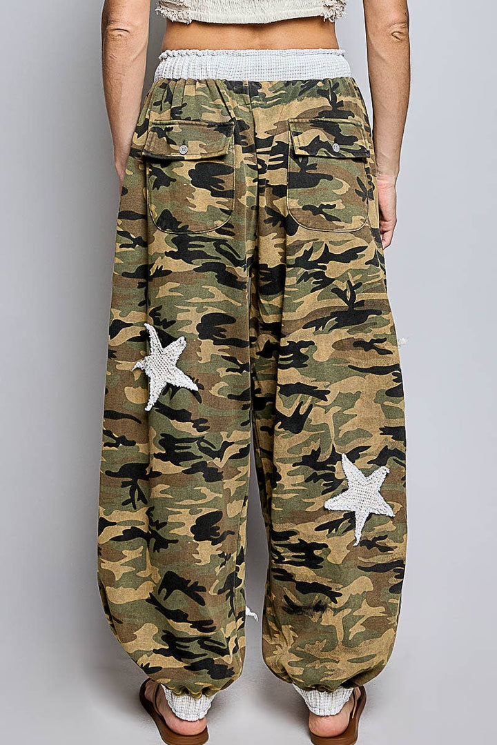 Vintage Floral Camo Star Patch French Terry Wide-Leg Pants