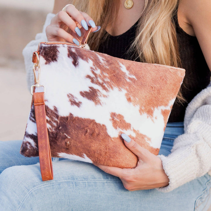 Western Fur Clutch: Brown Cow