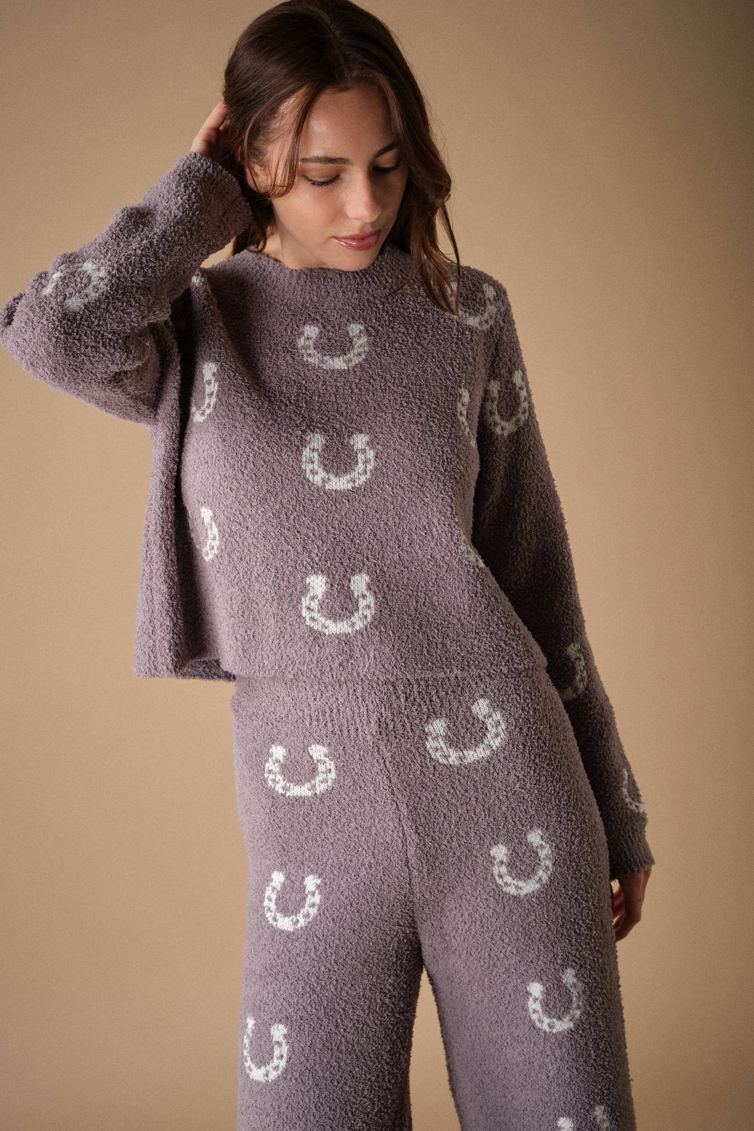 Cozy Horseshoe Knit Pants Set