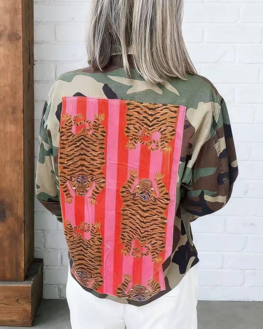 Vintage Tiger Stripe Patch Detail Camouflage Jacket: Camo / L