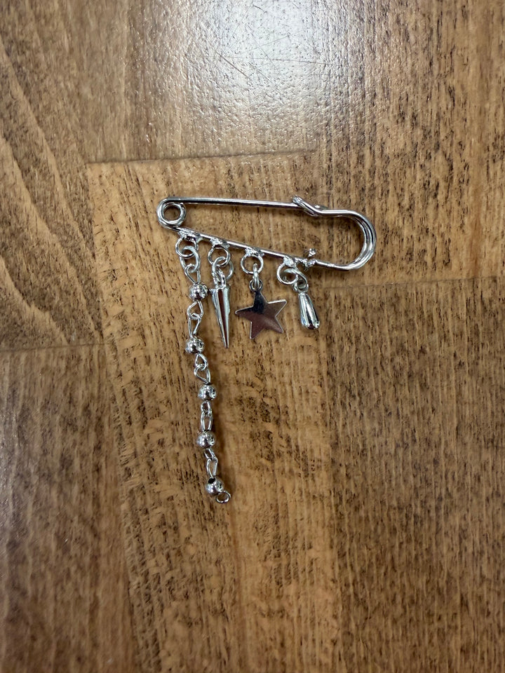 Safety Pin Brooch Star