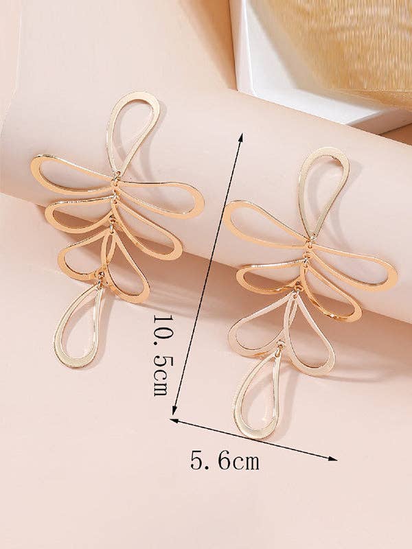 Flower Shape Hollow Tasseled Ear-Ring: GOLD / One_size