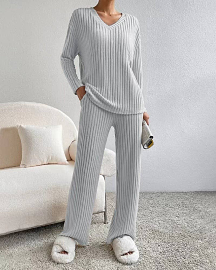 Ribbed Knit Long Sleeve Lounge Pajama Set: Khaki