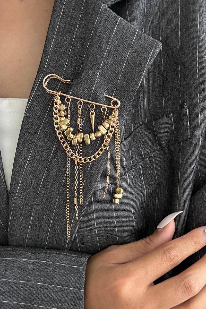 Elegant Chain Brooch for Women: GOLD