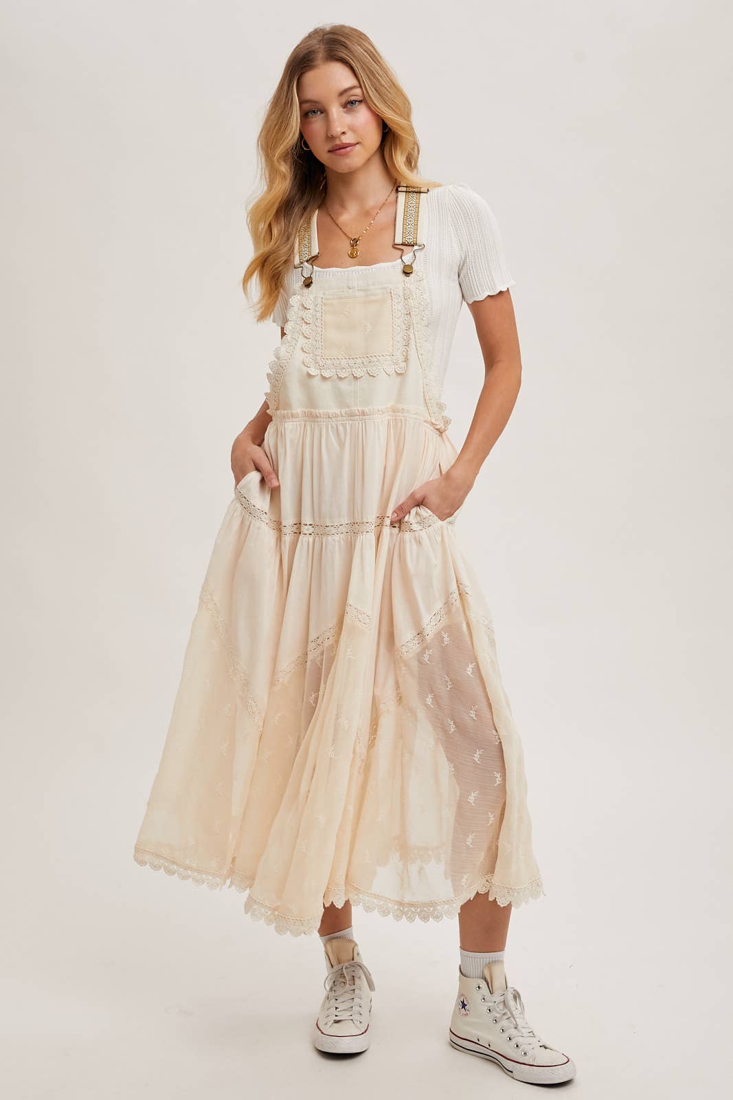 LACE EMBROIDERED TULLE BIB MAXI DRESS: ASH / S
