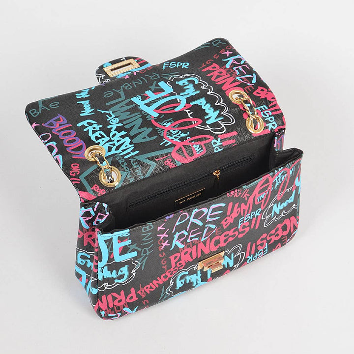 Graffiti Gradiating Clutch: Burgundy