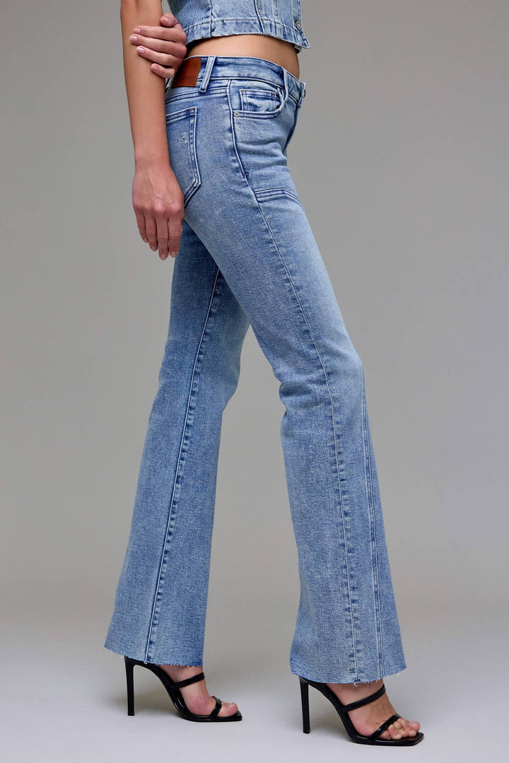 Light Wash Stretch Fashion Low Rise Bootcut
