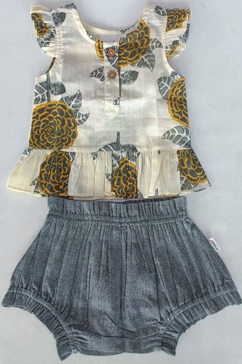 Mustard & Grey Floral Print Sleeve Ruffled Top & Black Chambray Kids Shorts Set