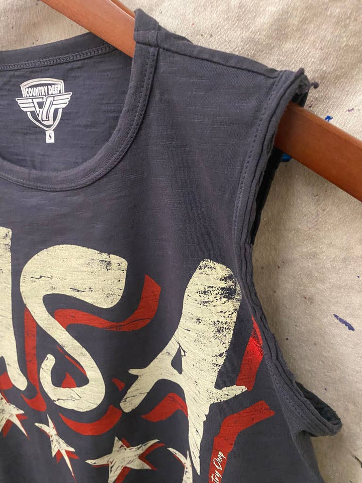 USA Vintage Muscle Crop Tee: Faded Black