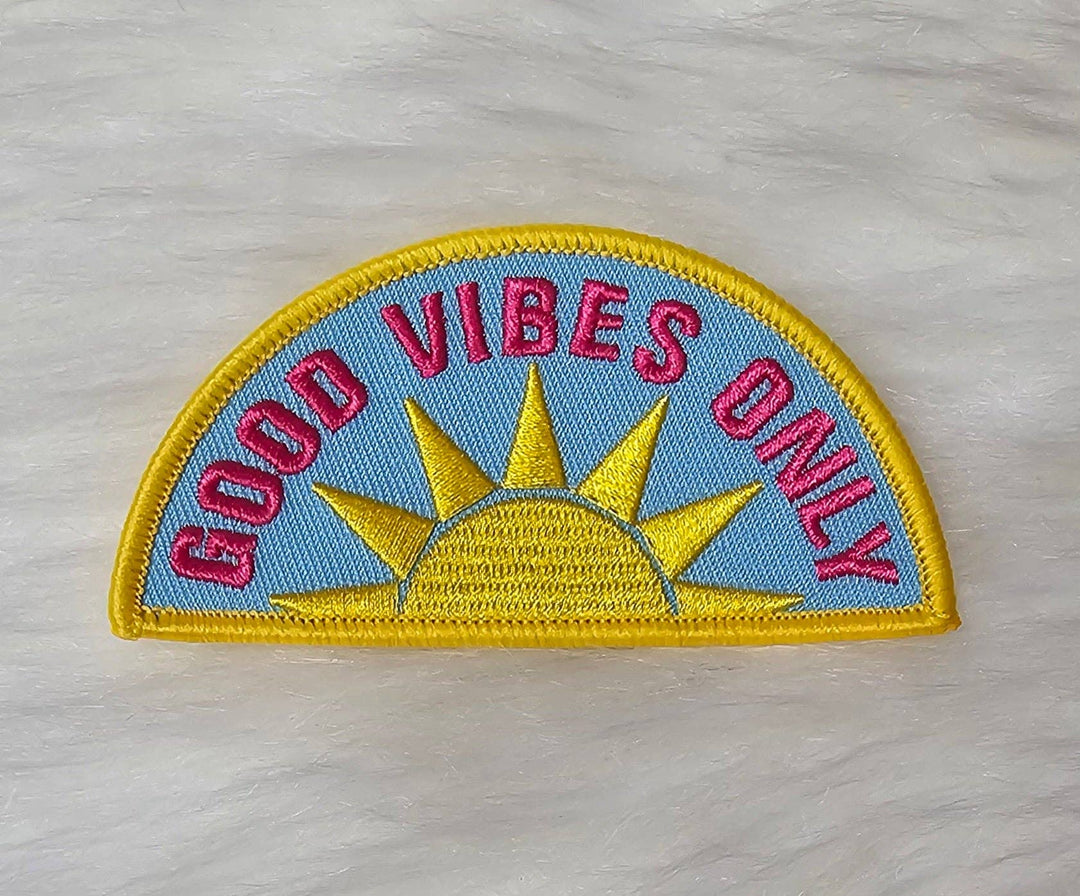 'Good Vibes Only' Sun Embroidery Iron On Patch