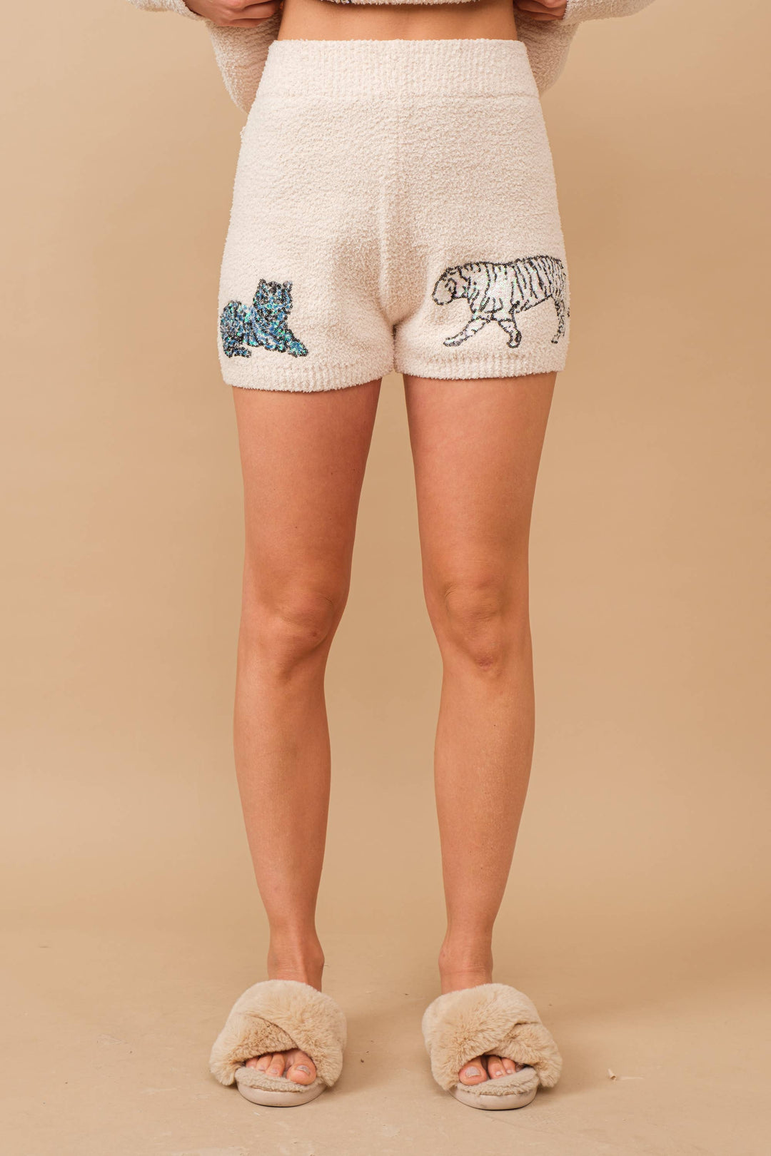 34242SET-Cozy Multi Tiger Sequin op with Matching Shorts: HOT PINK / S