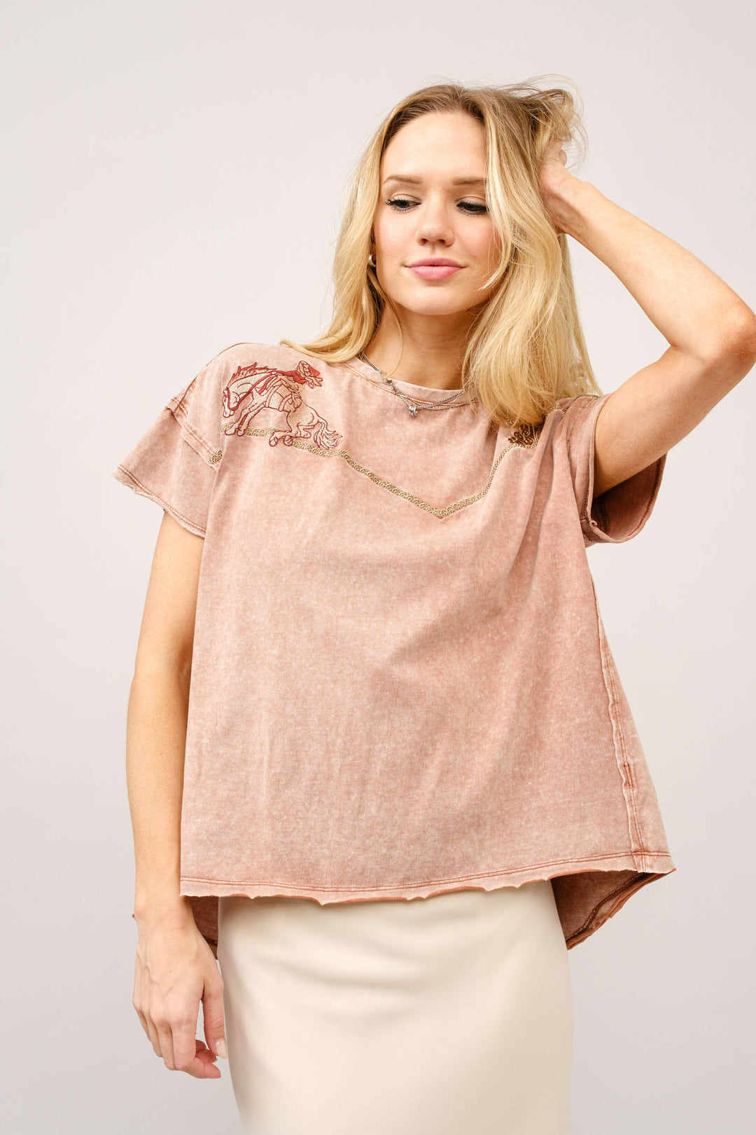 23376T -  Embroidered Shoulder Western Yoke T-Shirt: OFF WHITE / M