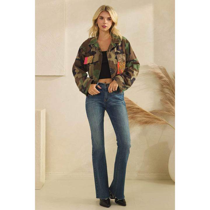 Camo jacket with Tiger Print contrast: Camo / L