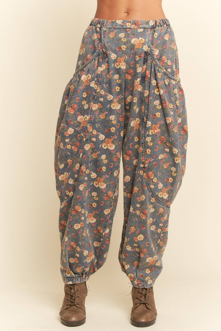 DENIM BLUE FLOWER: Denim Blue