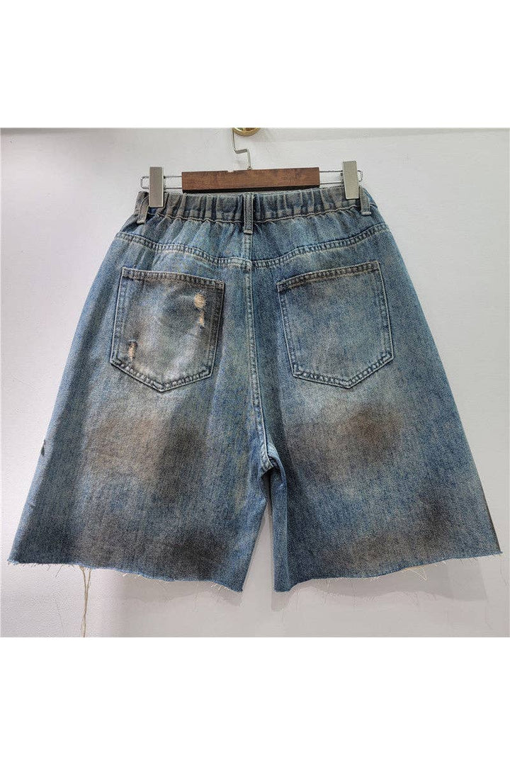Floral Lace Embellished Denim Shorts: BLUE