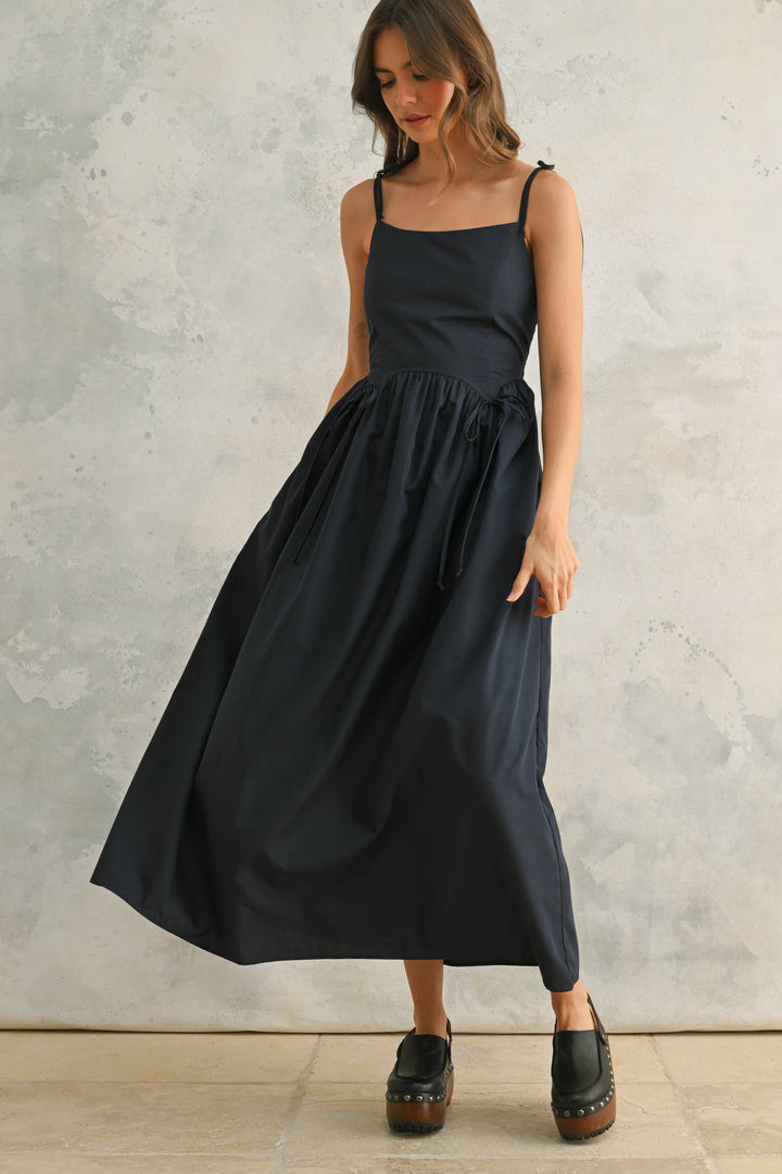 BOW TIE FRONT DETAIL DRESS