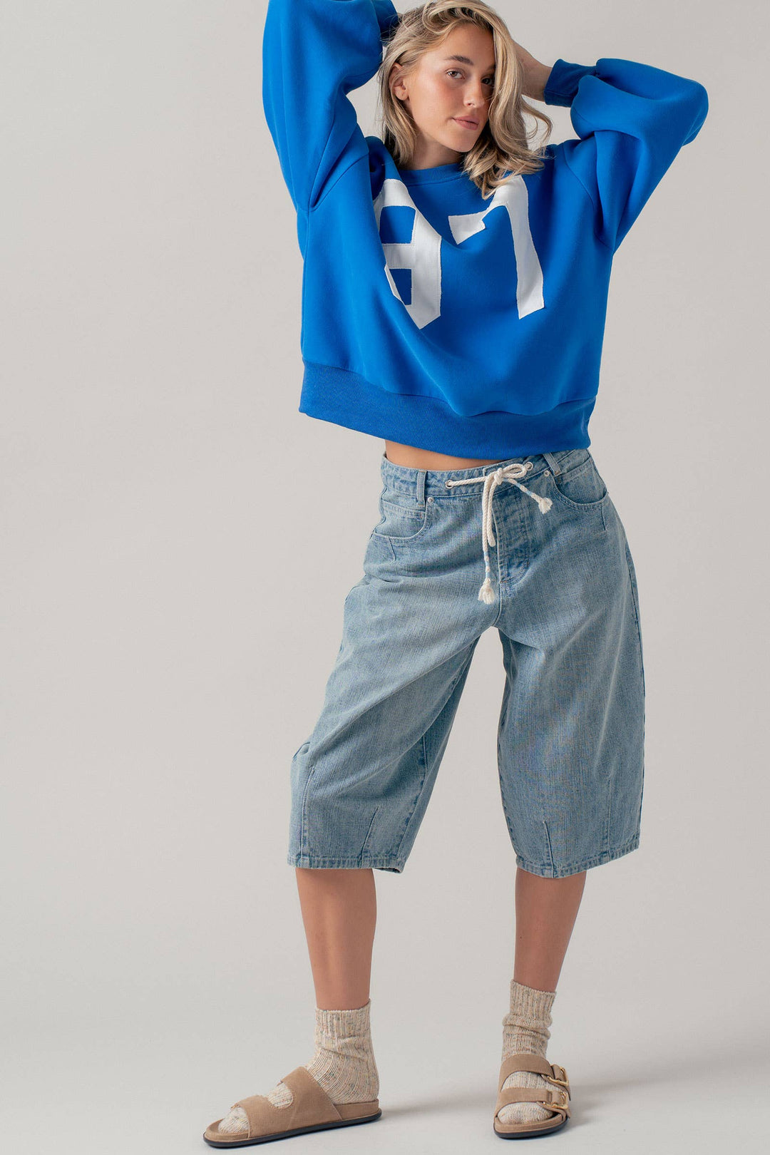 Drawstring Waist Barrel Leg Denim Shorts