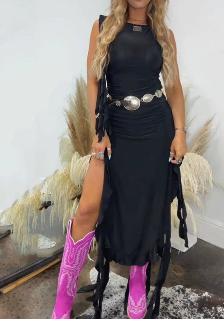 Western Cowgirl Coachella Ruffled Slit Dress: Black / M