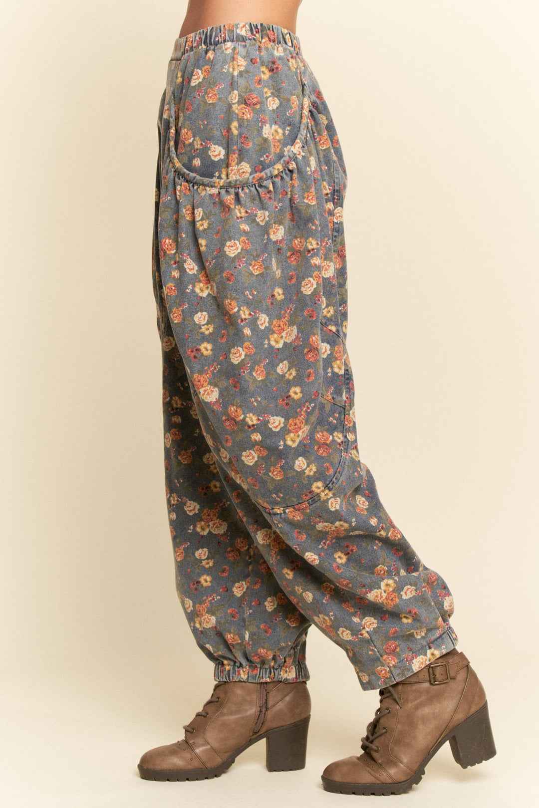 DENIM BLUE FLOWER: Denim Blue