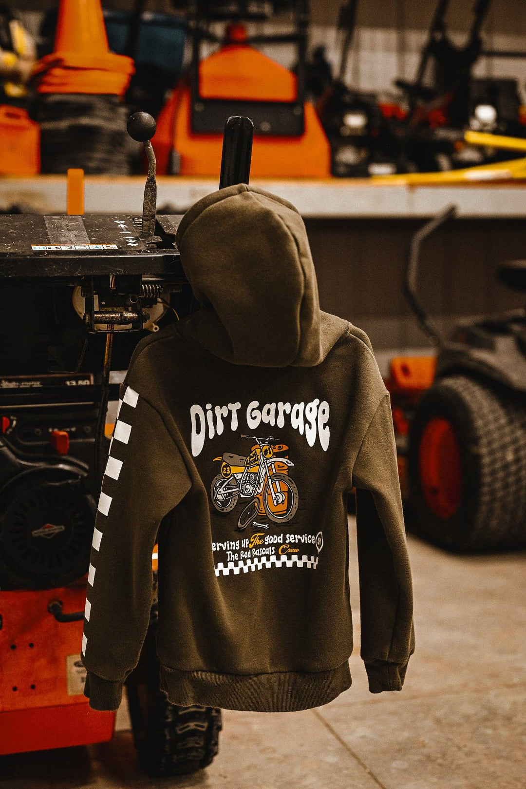 Dirt Garage - Boy's Hoodie