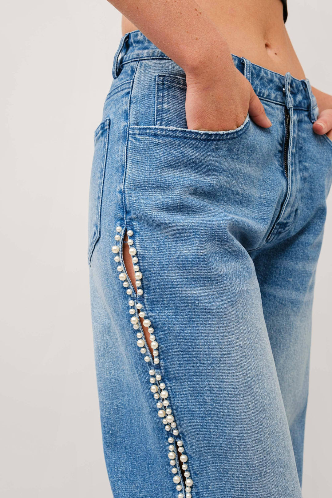 23423P - Pearl Embellished Cut Out Sides Jeans: MED WASH / S