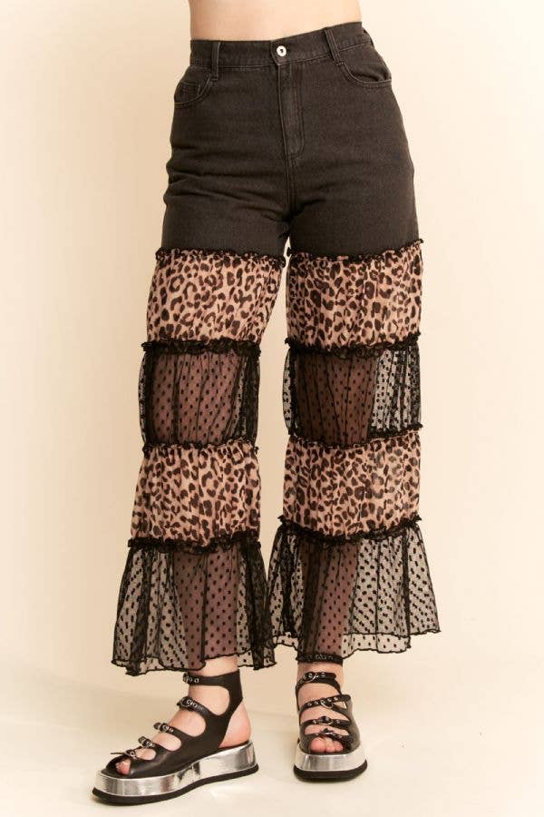 LEOPARD PRINT AND DOTTED RUFFLE DENIM PANTS: Black Denim / M