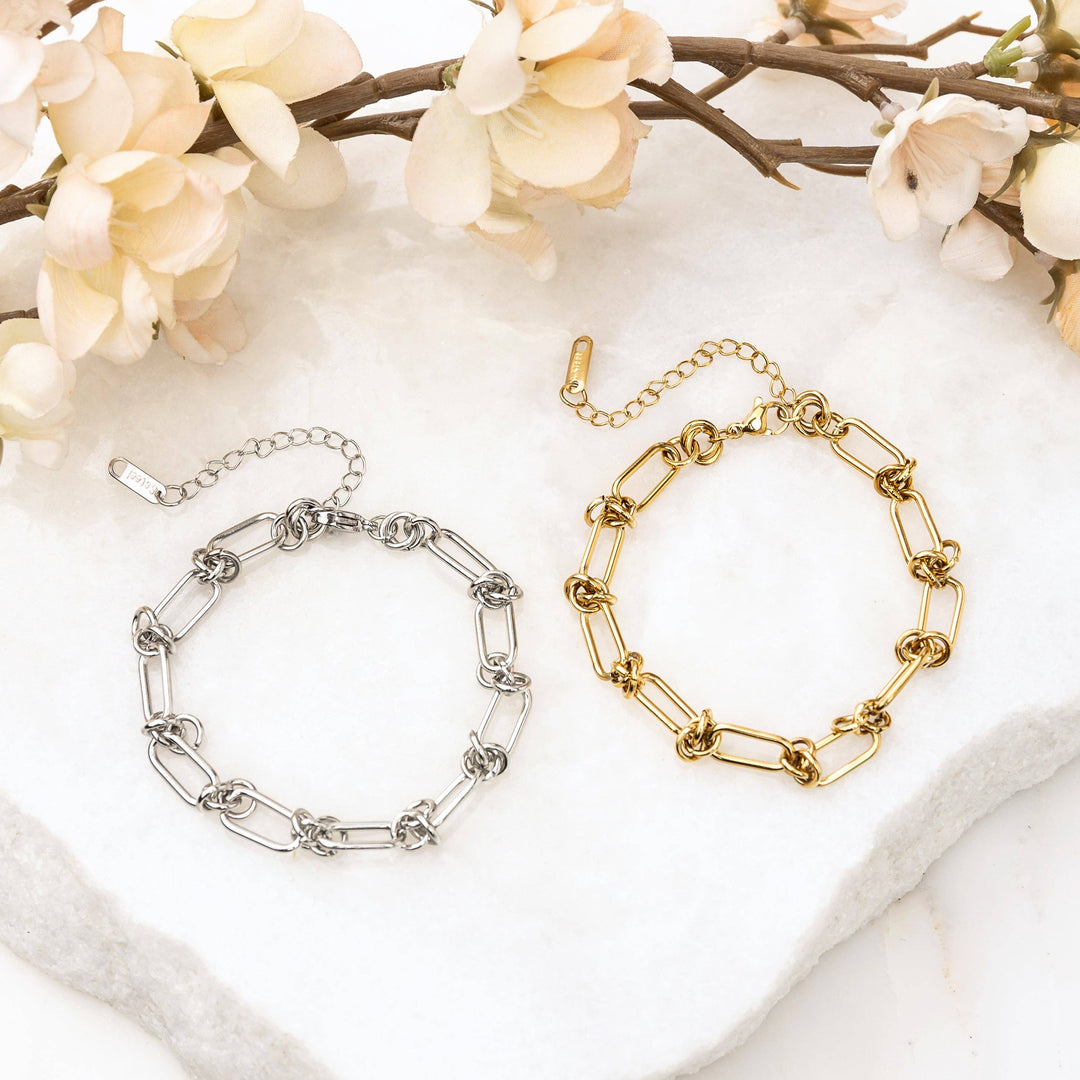 BARBED WIRE CHAIN BRACELET: Gold