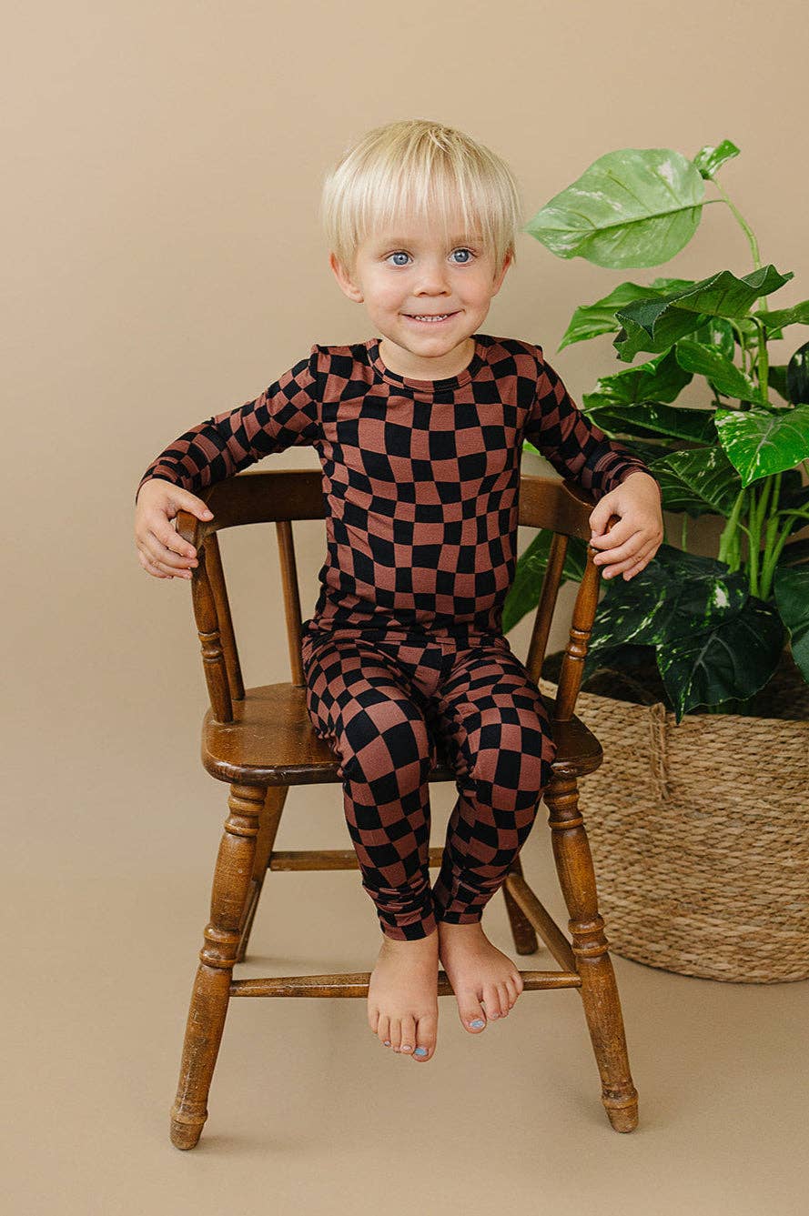 Bamboo Two Piece Set | Chocolate Wavy Checkered: 4T