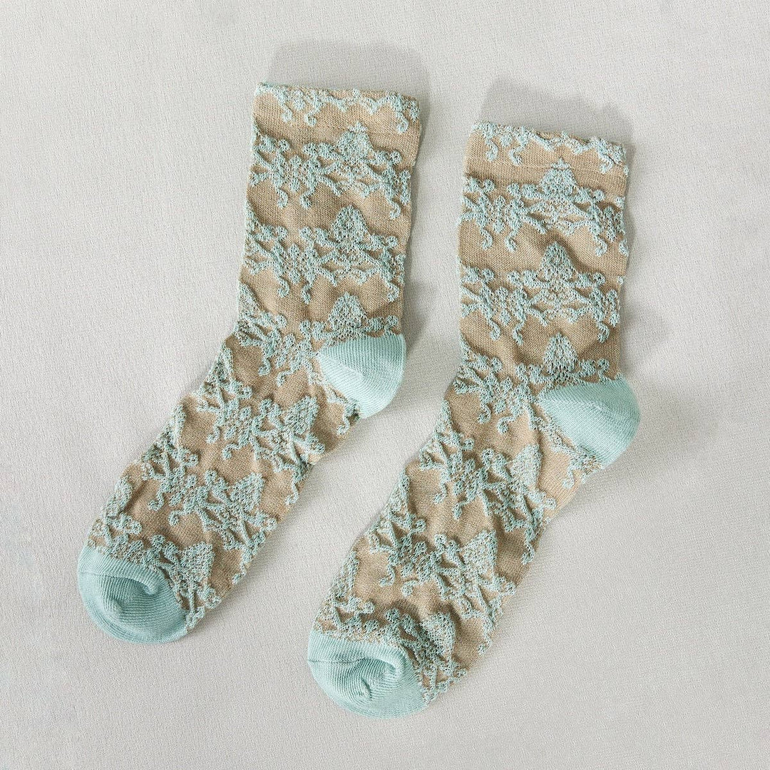 Rufia - Retro Embossed Women's Socks: 2 / One Size