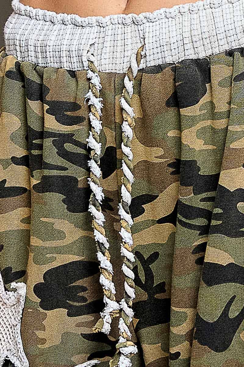 Vintage Floral Camo Star Patch French Terry Wide-Leg Pants