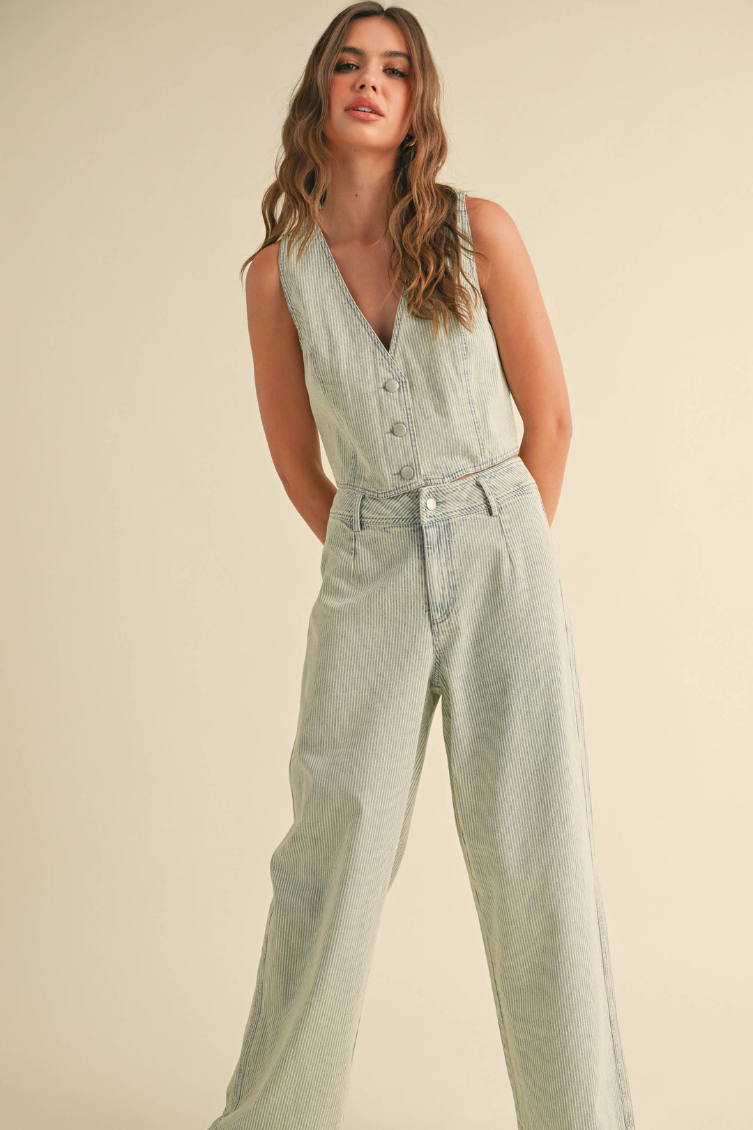 FADED STRIPE PATTERN VEST